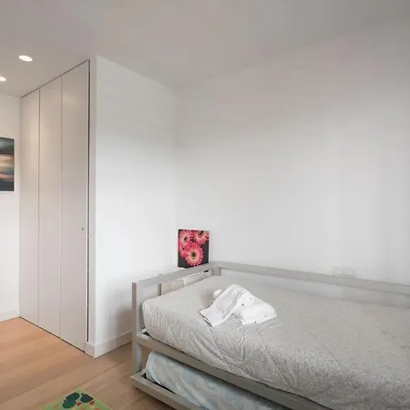 4-bed Luxury 5-star