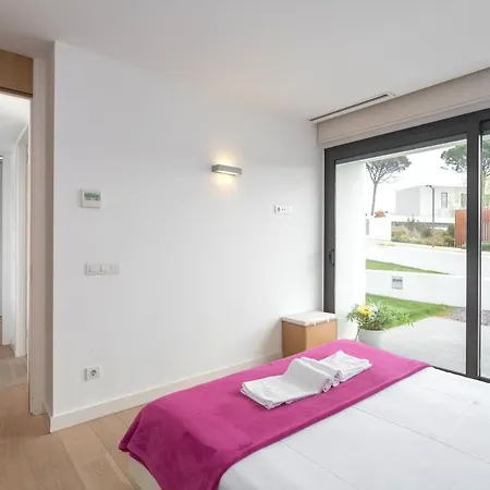 Villa 4-bed Luxury 5-star