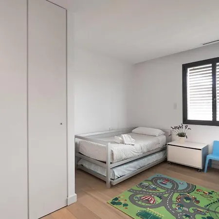 4-bed Luxury 5-star Villa